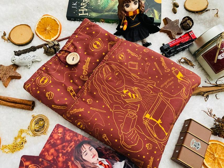 Fundas libros artesanal de saco de Hermione Granger