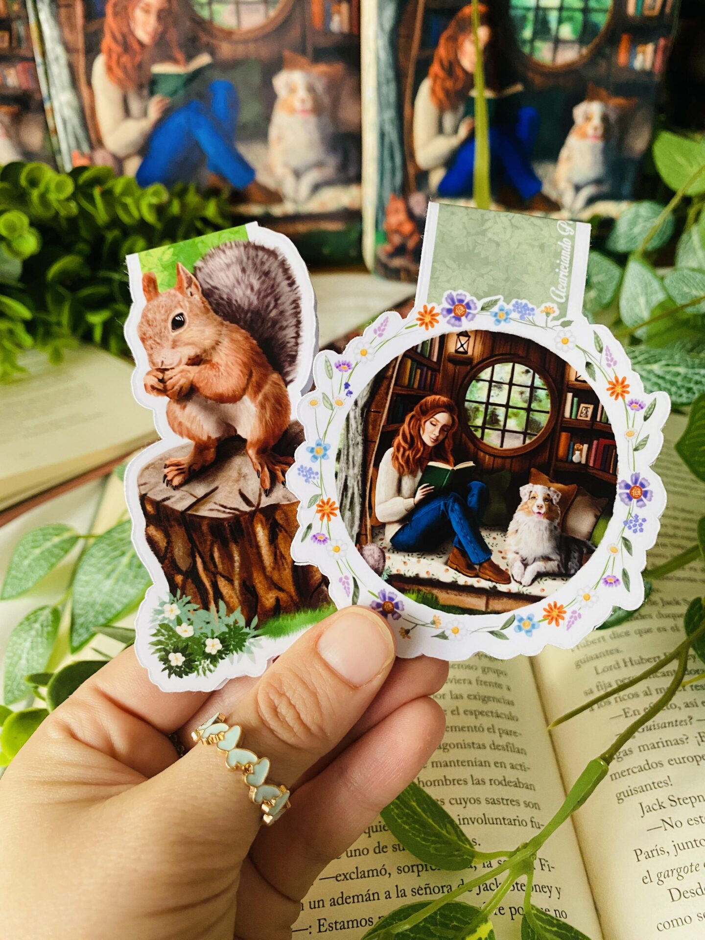 Marcapáginas magnético artesanal hecho a mano de Mi Rincón Literario.